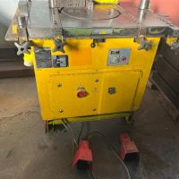 Plegadora para acero de armadura MUHR & BENDER (MUBEA) B0 32