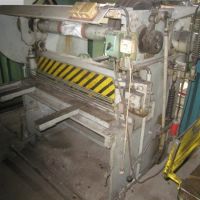 Cizalla mecánica para planchas UNBEKANNT / UNKNOWN TM 1000