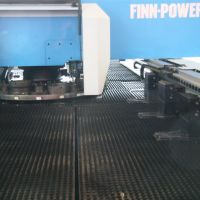 Estampadora y roedora Finn Power F6 SUV