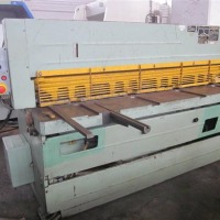 Gilotyna -mechaniczna STANKOIMPORT ND 3318