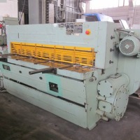 Gilotyna -mechaniczna STANKOIMPORT ND 3318