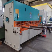 Plate Shear - Hydraulic Kramer TM II 2000x7