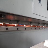 Plate Shear - Hydraulic Kramer TM II 2000x7