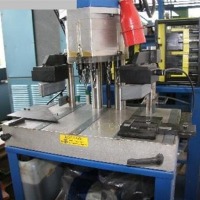 Taladradora automatica para la construcción de Ventanas SCHÜCO nicht bekannt