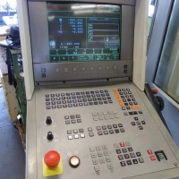 Bearbeitungszentrum - Vertikal DECKEL MAHO DMU 80 T - 5 Achsen / 5 axis