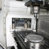Bearbeitungszentrum - Vertikal DECKEL MAHO DMU 60T