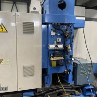 CNC-Bearbeitungszentrum Hyundai SPT-V100