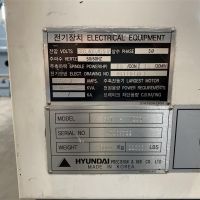 Centro de mecanizado CNC Hyundai SPT-V100