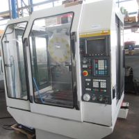 Machining Center - Vertical STAMA MC 010
