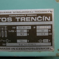 Токарно - Винторезный станок TOS TRENCIN SUI 40