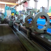 Center Lathe TOS SUS 80