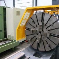 Leit- und Zugspindeldrehmaschine WMW Niles N8/6300