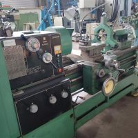 Leit- und Zugspindeldrehmaschine ZMM SLIVEN CY580M 