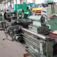 Leit- und Zugspindeldrehmaschine Stankoimport 1M63B