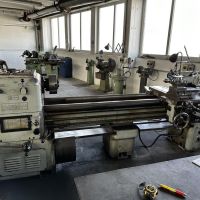 Leit- und Zugspindeldrehmaschine Metallexport TUD 50-2000