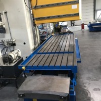 Bed Type Milling Machine - Vertical Droop & Rein LFAS 1800Kc