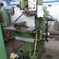 Frezarka uniwersalna AVIA FND 25