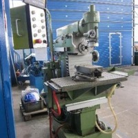 Frezarka uniwersalna AVIA FND 25
