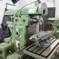 Frezarka uniwersalna WMW-RUHLA FUW 260 x 720