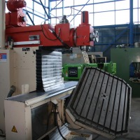 Универсальный Фрезерный станок SHW UF 41