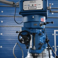 Fräsmaschine - Universal Knuth MF5V