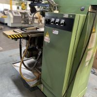 Frezarka uniwersalna VREMAC FU 251