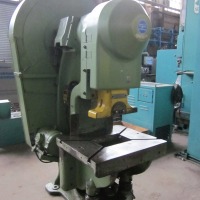 Einständerexzenterpresse HENSEL EBU 75