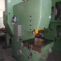 Einständerexzenterpresse CLAEYS EPR 100