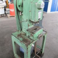 Einständerexzenterpresse WMW PKZE 2.5