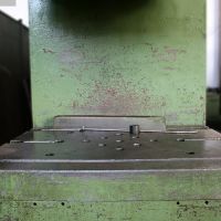 Einständerpresse - Hydraulisch MÜLLER CAZ 200