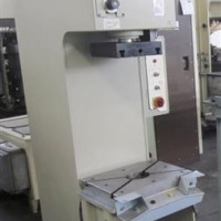 Doppelständerpresse - Hydraulisch RATIOMITTELBAU GRIMMENTHAL PYE 2270