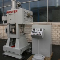 Листо - Штамповочный автомат - четырехколонный RASTER HR 30 SL