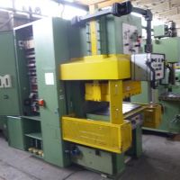 Single Column Press - Hydraulic Luigart & Sohn EPy 40