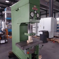 Einständerpresse - Hydraulisch WMW Hermann Grimm PYE 63