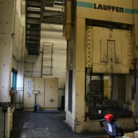 Hydraulische - Doppelständerziehpresse LAUFFER & BUTSCHER RXZ 300