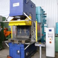 Single Column Press - Hydraulic PME PHY 160C