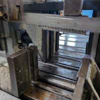Sierra automática de cinta - horizontal BEHRINGER 263A / CNC