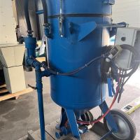 Strahlanlage KIESS Taifun 200 mit ADV80