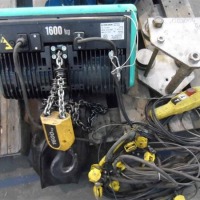 Pillar Type Swivelling Crane KOBENHAVNS MASKINFABRIK Verlinde