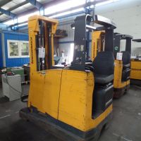 Schubmaststapler - Elektro JUNGHEINRICH ETU 14 GE 530 DZ