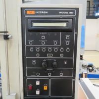 Detector de fisuras Instron MPM Modell 1011