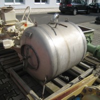 Stainless steel tank